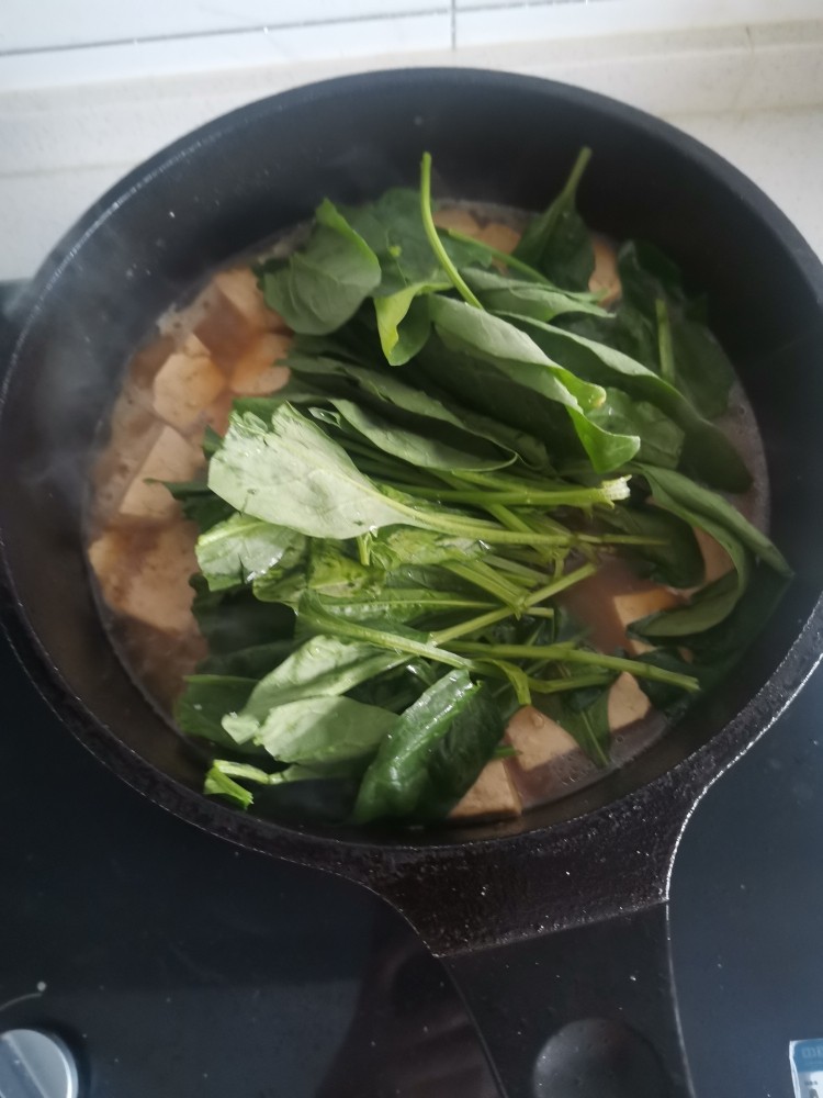 菠菜炖豆腐