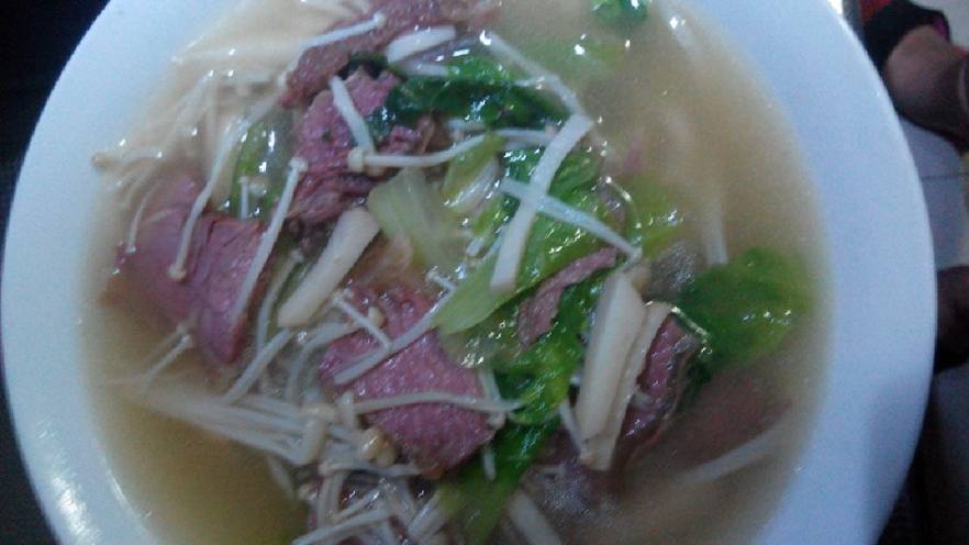 菌菇牛肉汤