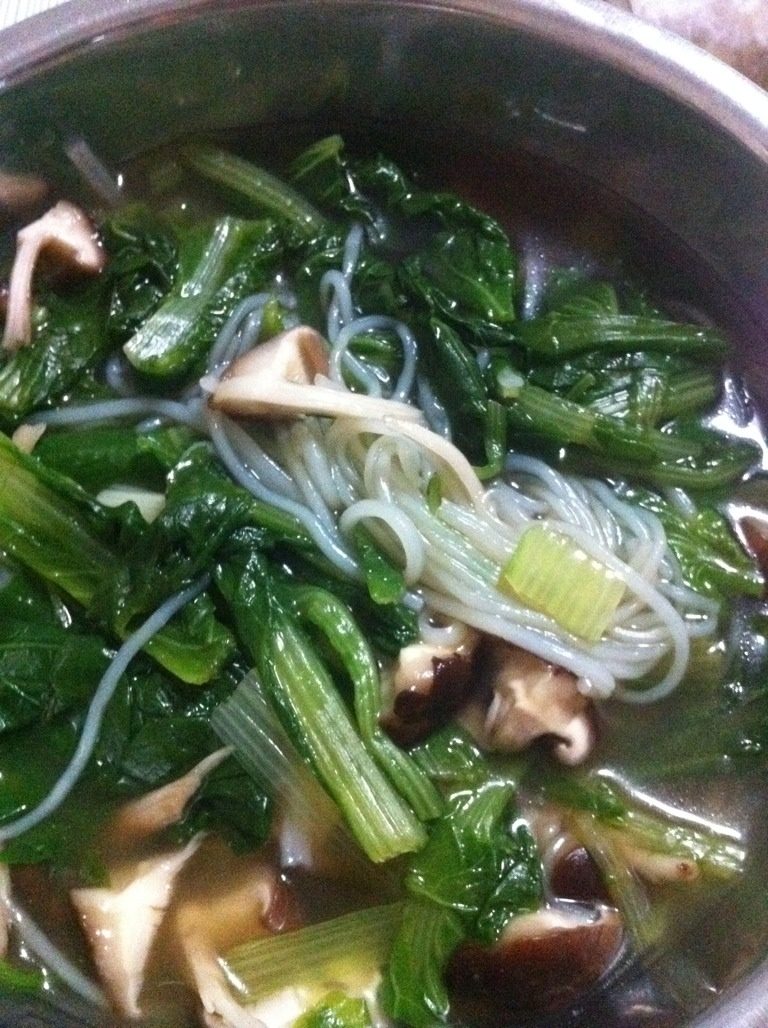 小白菜香菇粉丝汤 小白菜香菇粉丝汤做法,功效,食材 网上厨房