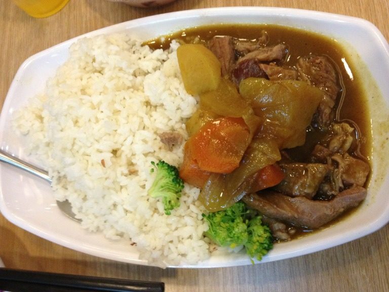 牛肉咖喱飯