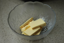 南瓜磅蛋糕,黄油室温软化