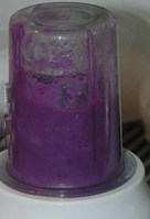 紫薯糯米团,稍凉把皮去掉，取120克紫薯肉，加120克冷<a style='color:red;display:inline-block;' href='/shicai/ 156925'>水</a>，用料理机打成紫薯泥。