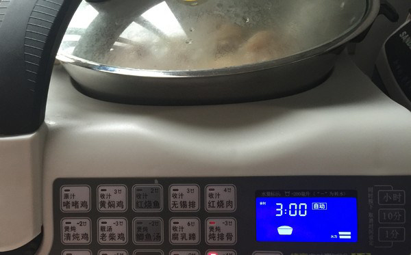 冬笋猪蹄汤,选择（靓汤.大骨汤）功能，烹饪程序自动执行，默认3小时