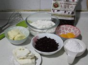 乳酪蔓越莓夹心酥饼,准备材料。