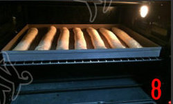 香葱芝士条 ,烤箱开启发酵功能，将烤盘放入，进行二发