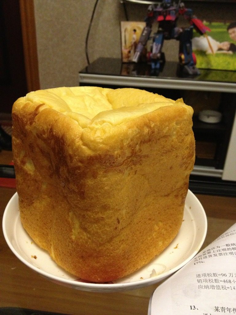 北海道面包,最后提前10分钟停止制作，拿出内胆凉一下