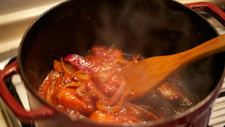 番茄炖牛腱肉,至粘稠酱汁状
