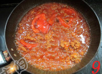肉酱焗茄子,待汤汁变得浓稠即可关火（时间很短，要看着，不要把汤汁煮干了）