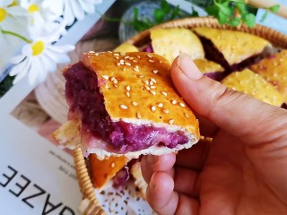 爆浆紫薯芝士饼,超级好吃的爆浆紫薯芝士饼就做好了