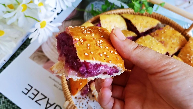 爆浆紫薯芝士饼,超级好吃的爆浆紫薯芝士饼就做好了