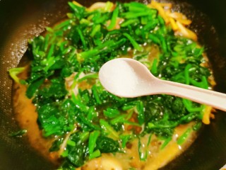 青菜猪肝汤,按自己口味添加盐调味。