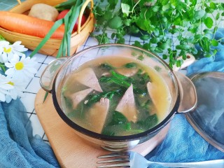 青菜猪肝汤,一道营养丰富的青菜猪肝汤就做好了