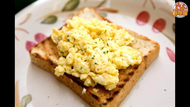 蛋蛋蛋蛋料理——奶油炒蛋