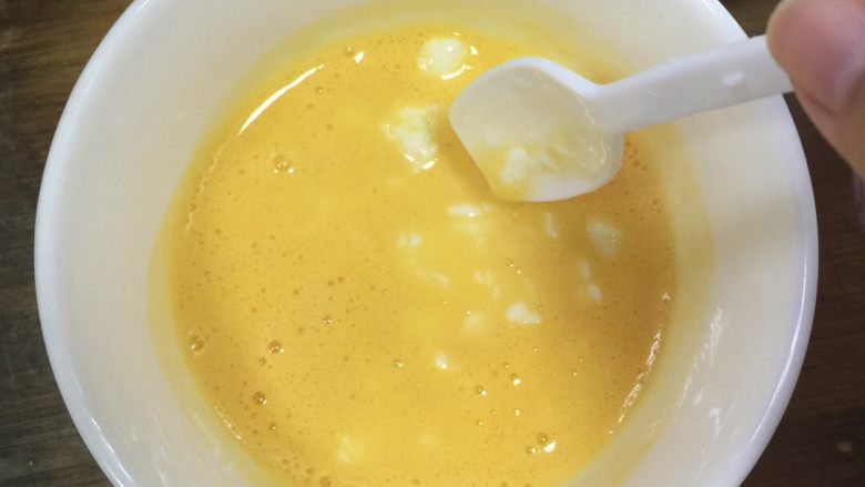 🍹夏·思慕雪杯Smoothies,三分之二的橙子汁和一半的酸奶混合