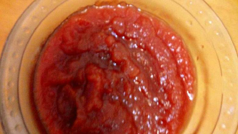 自制番茄酱,比外面卖的好吃多了，而且干净卫生还没添加剂