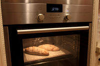 法式全麦软欧,烤箱200°中下层  25分钟。