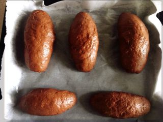 可可麻薯软欧包,所有面团完成后第三次发酵。方法同前。