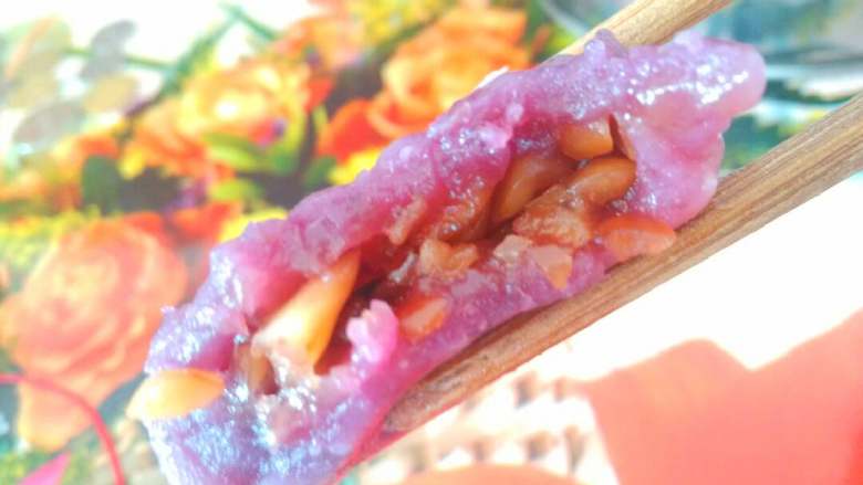 南瓜/紫薯糕,豆沙馅不够，还用了点花生馅，还不错哦！