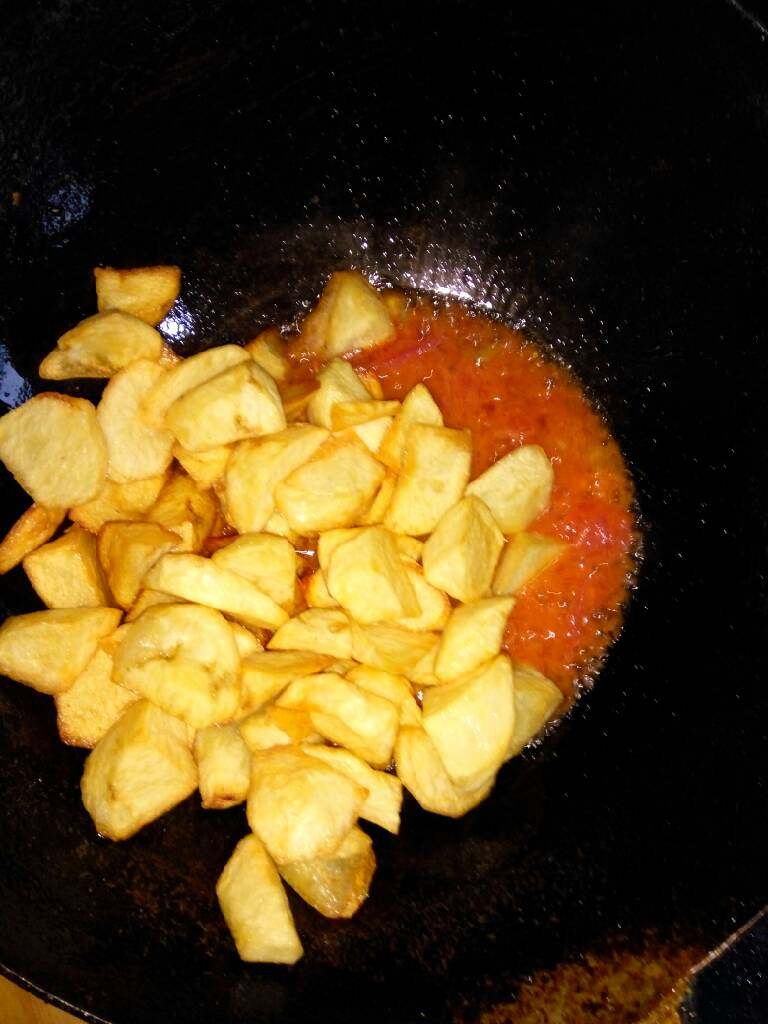 红烧土豆块,放土豆