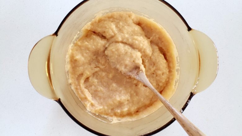 米粉“布丁”—可以抓在手上吃的米糊7M ,搅拌呈如图糊状