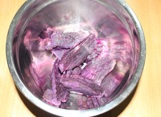 锦绣中华绣球塔,紫薯蒸熟。
