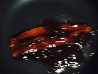 深夜放毒-鳗鱼饭,锅内入食用油，小火煎制鳗鱼