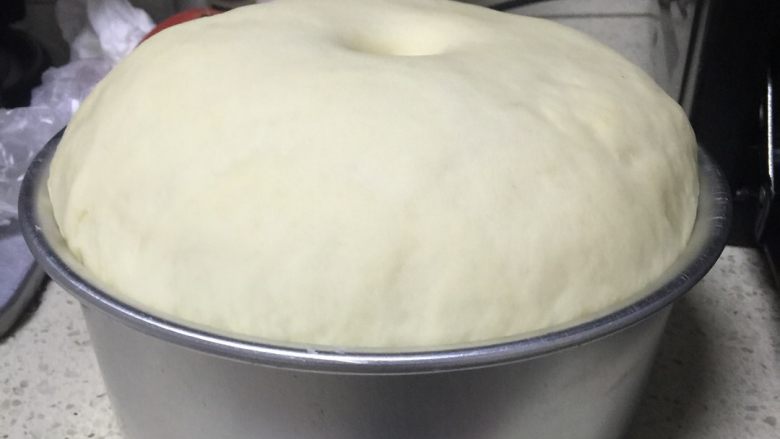 花式豆沙面包,发酵后的样子