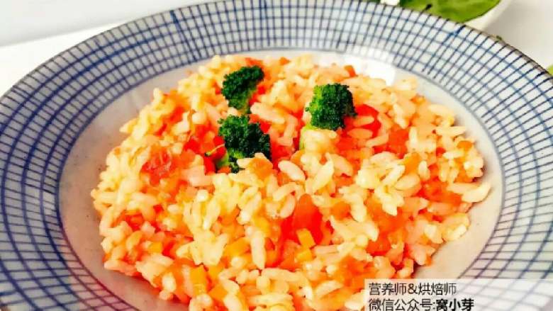 宝宝辅食：日式红色茄汁烩饭,酸酸甜甜的开胃饭哦。