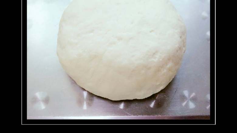 法棍面包,将面团揉好后静置发酵到2、5倍大