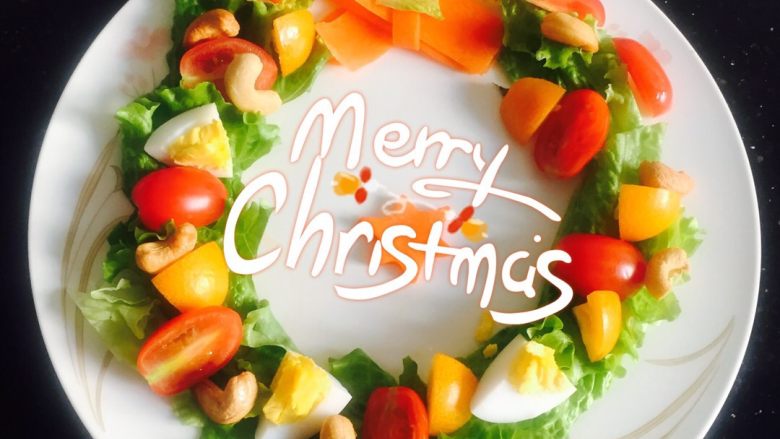 健康版圣诞蔬菜花环沙拉#乐享双节#,吃的时候再挤上自己喜欢的沙拉