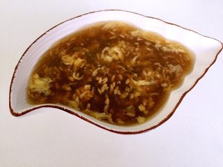 桂香核桃鸡蛋酒酿#团圆美食#,贝壳碗。