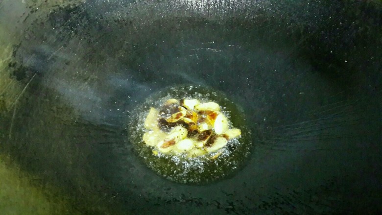 酿尖椒,炝锅