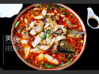 酸菜鱼🐠#王氏私房菜#,一道美味可口的诱人的酸菜鱼就做好喽……😍😍😍