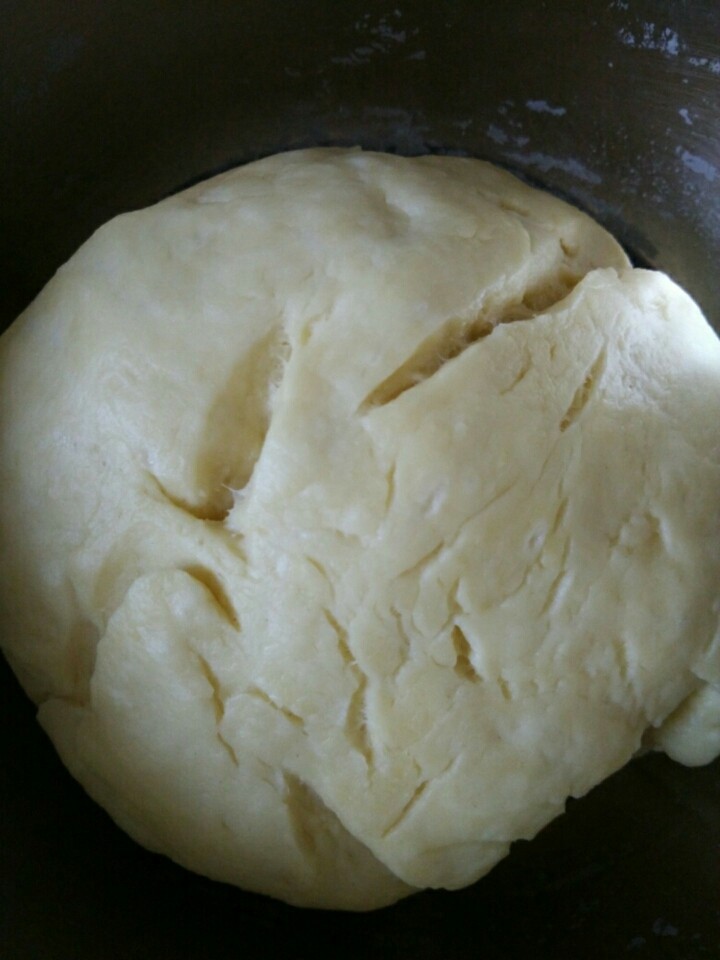 北海道巨蛋面包,发酵至两倍大拿出来