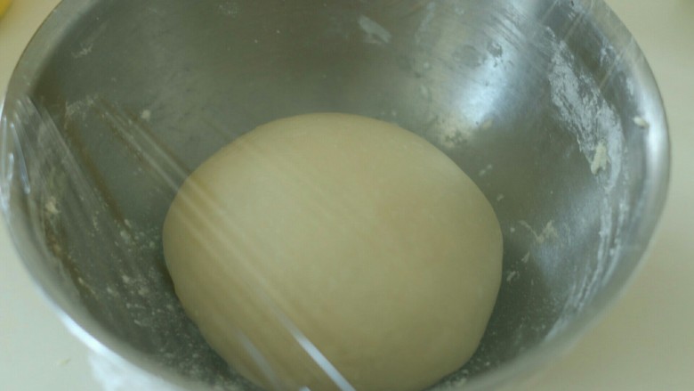 抹茶奶油面包卷,一发大概40分钟，发酵到2倍大。