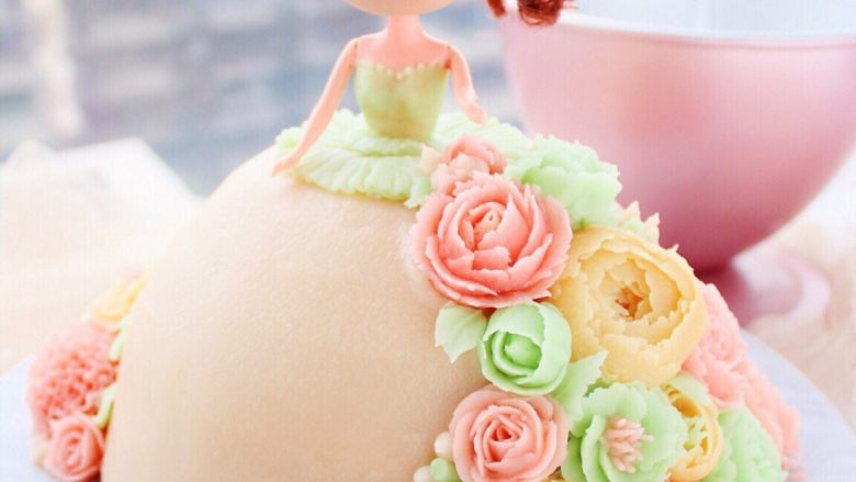 芭比豆沙裱花蛋糕,花仙子芭比哦！