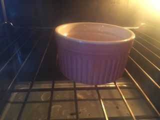 紫薯银耳核桃粥,烤箱180度烤5分钟左右