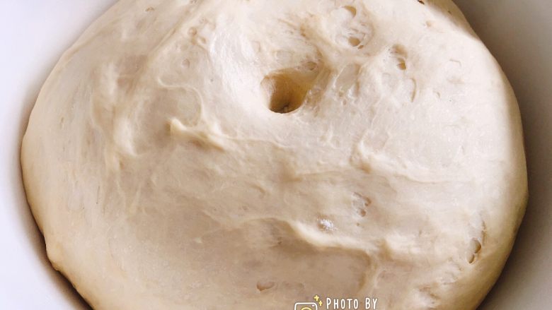 非传统意义上的德国碱水面包——纽结面包（小苏打版）,天气暖和，发酵速度较快，注意观察，不要发过头。