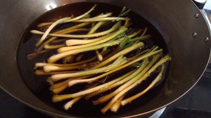 大料辣椒油·大料油·炖菜,炸7分钟（中火）