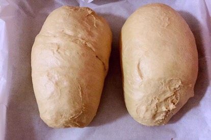 无油版红糖版面包,二发发酵好后的面包坯