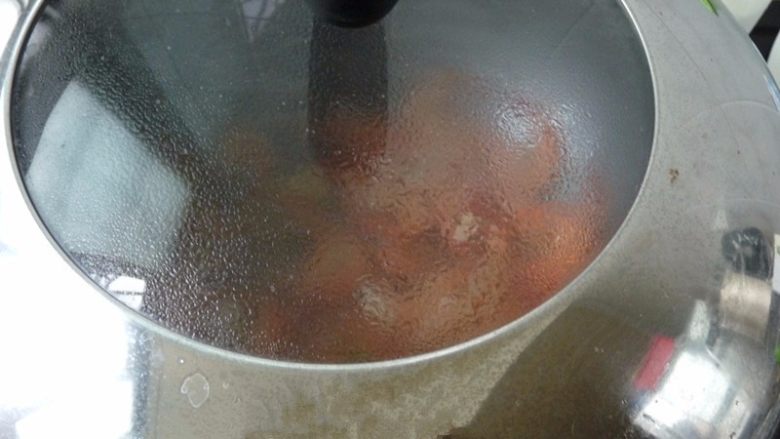 香葱干煸虾,加盖烧透，2分钟左右