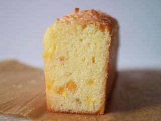 芒果椰香磅蛋糕,切面是不是也超级细腻