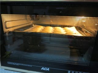 提拉米苏小饼干,烤箱预热175度，中层上下火烤14分钟
