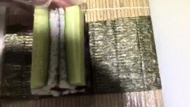 四喜寿司卷,重叠起来