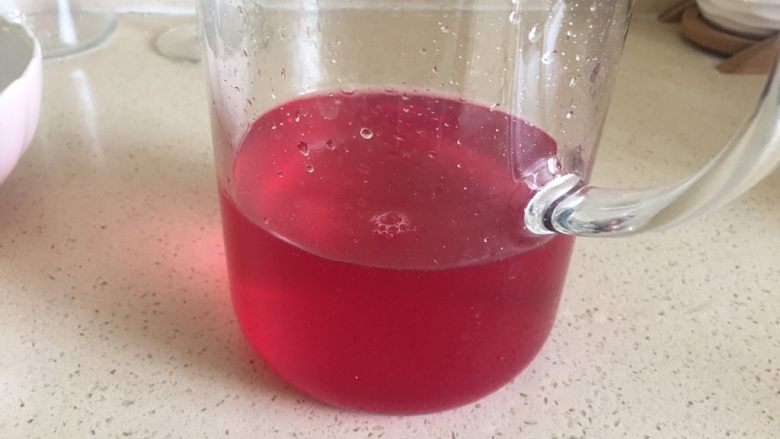 夏日果味酵素饮品,颜色好看吧。