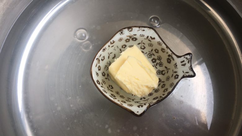 超级简单豆沙吐司,隔水融化黄油