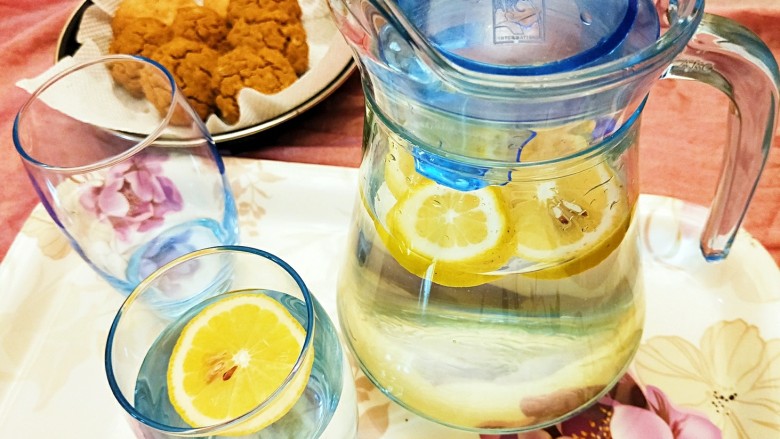 蜂蜜柠檬水,美美的来个下午茶吧