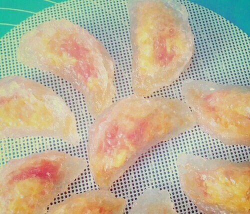 西红柿鸡蛋水晶饺