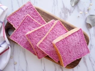 梦幻粉嫩系紫薯芝士面包
