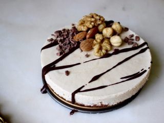 （不用烤箱)迷你巧克力果仁蛋糕,完成！